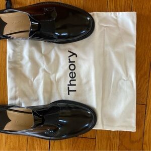 Theory Mules Black Flat Leather Shoes